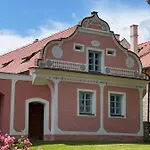 Wellness Boží Oko 4* Malé Chrášťany