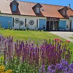 Wellness Boží Oko 4* Malé Chrášťany