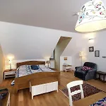 Wellness Boží Oko Malé Chrášťany