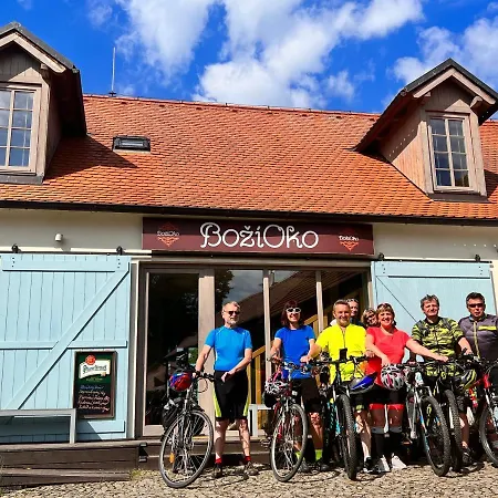 Penzion Wellness Boží Oko 4*