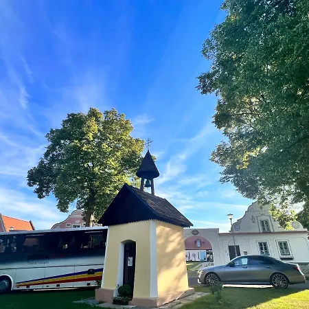 Penzion Wellness Boží Oko 4*