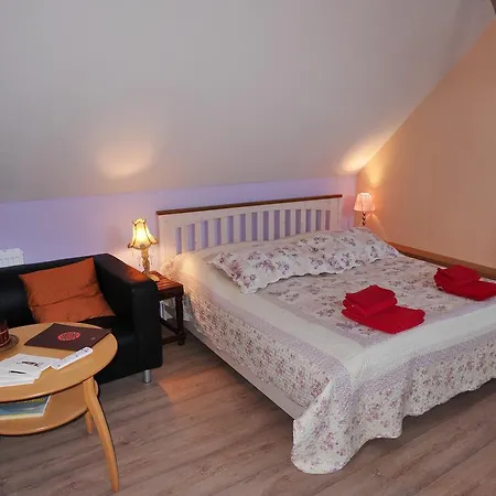 Wellness Bozi Oko Гостевой дом Male Chrastany