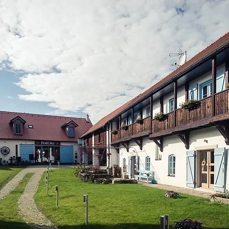 Wellness Bozi Oko Maison d'hôtes Malé Chrášťany